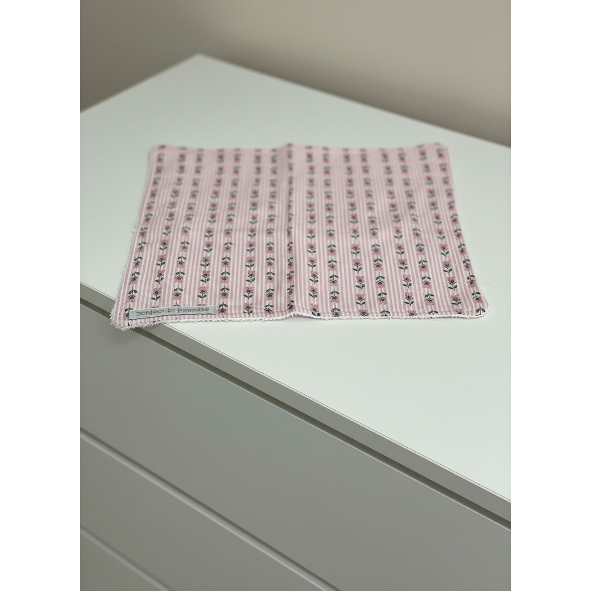 Secababitas Petal Stripe Pink