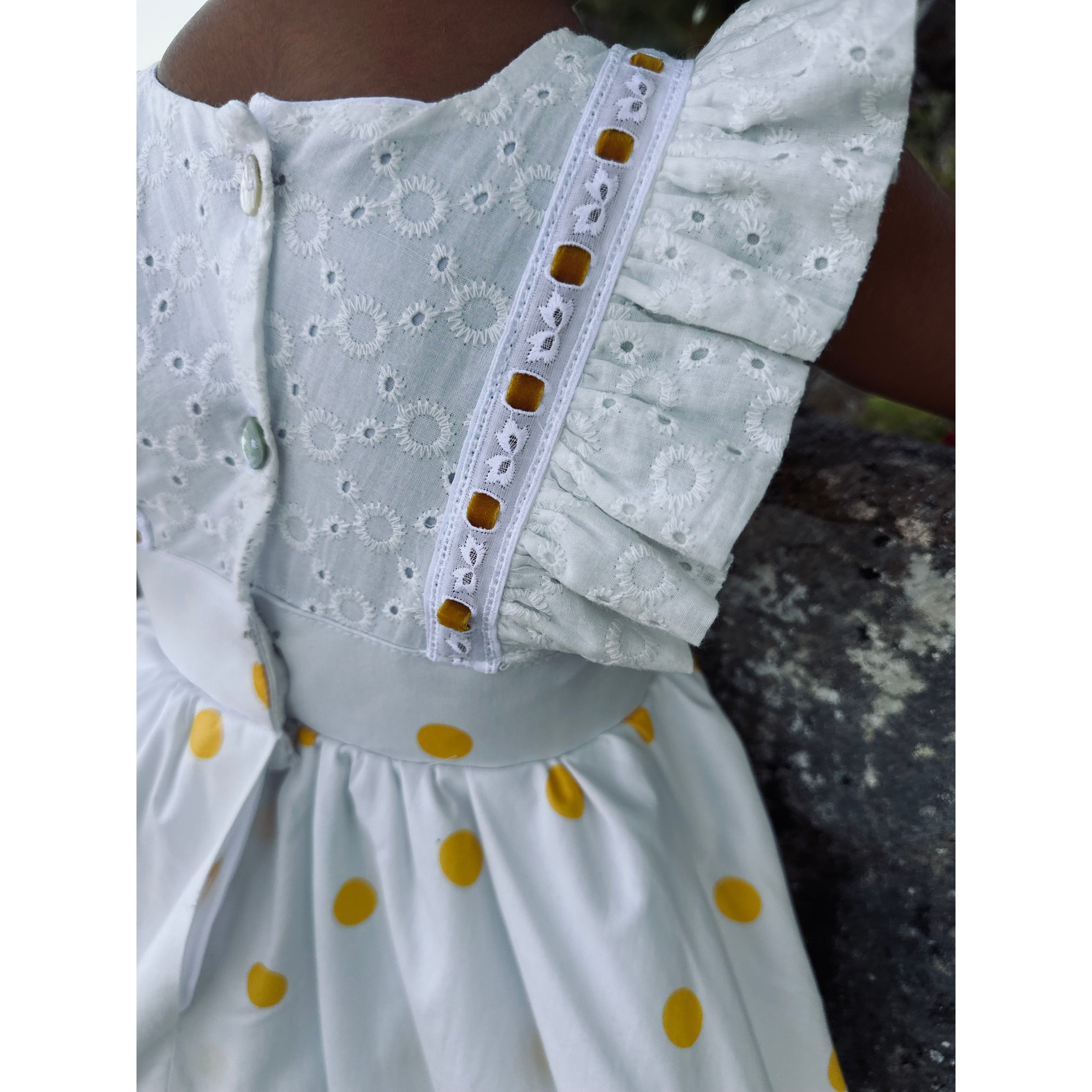 Traje de Flamenca Bordado Lunares