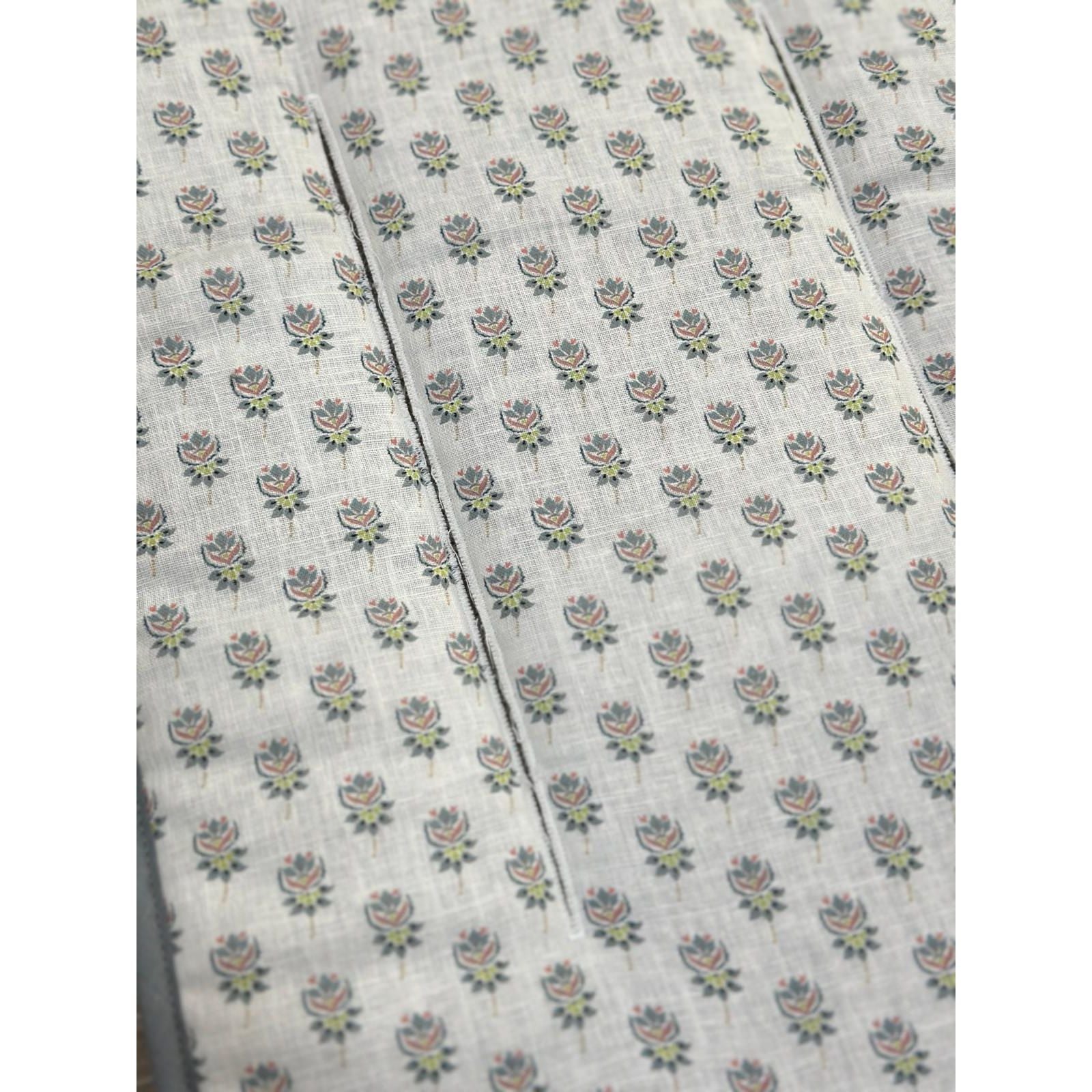 Colchoneta Flor de Lis