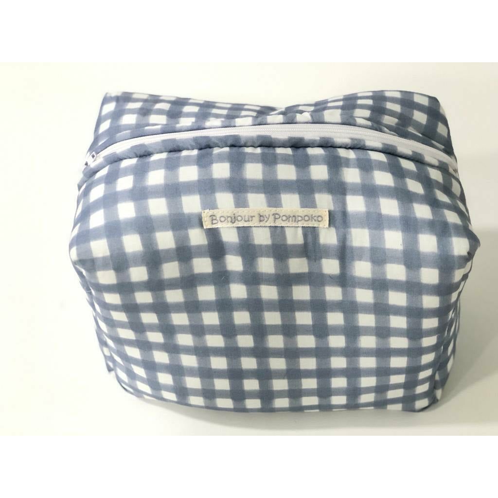 Light Gray Neceser Acuarela Azul Acero