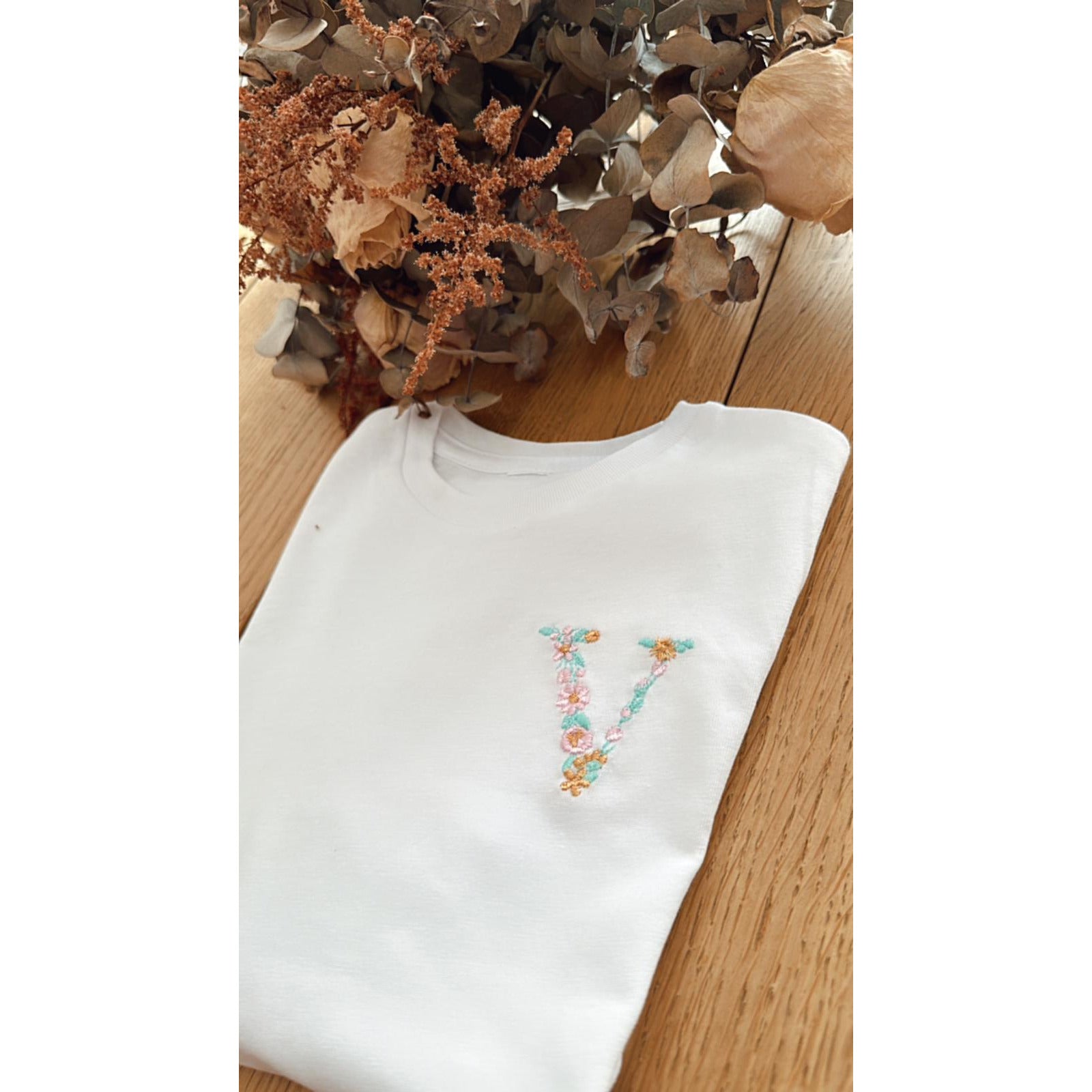 Camiseta Flor Inicial